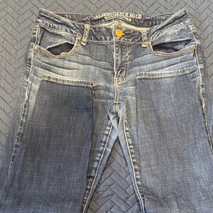American Eagle Outfitters Women's SHORT Dark Blue Jegging Jeans